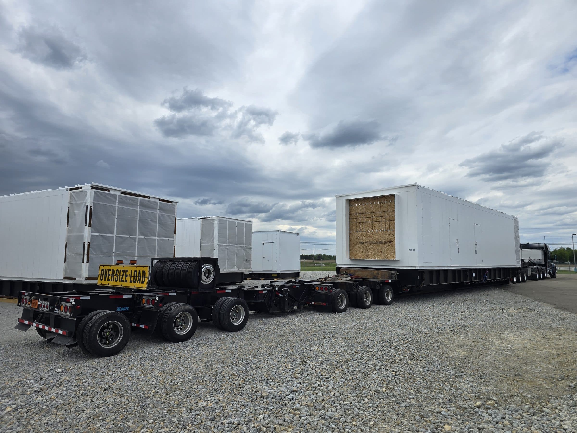 The 2020 XL 140 HDE combination from the rear: stinger, pin-on axles and the extendable main deck